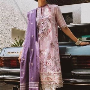 Pakistani like new zaha 2 picec ladies dress L